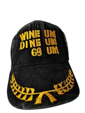 Vintage Wine Um Dine Um 69 Um Black Velvet Snapback Trucker Hat